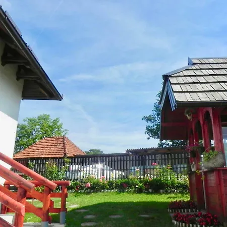 Captain's Village * Sljivovica (Zlatibor)