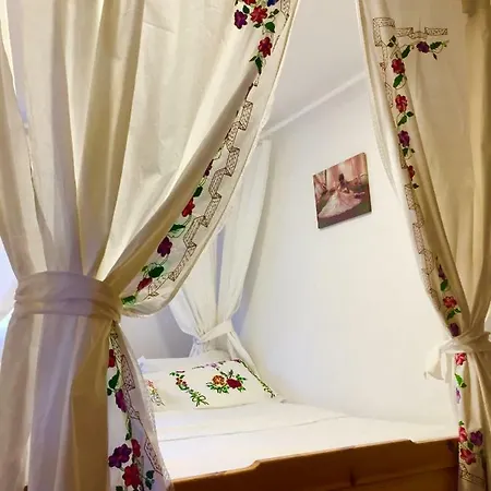 Captain's Village * Sljivovica (Zlatibor)